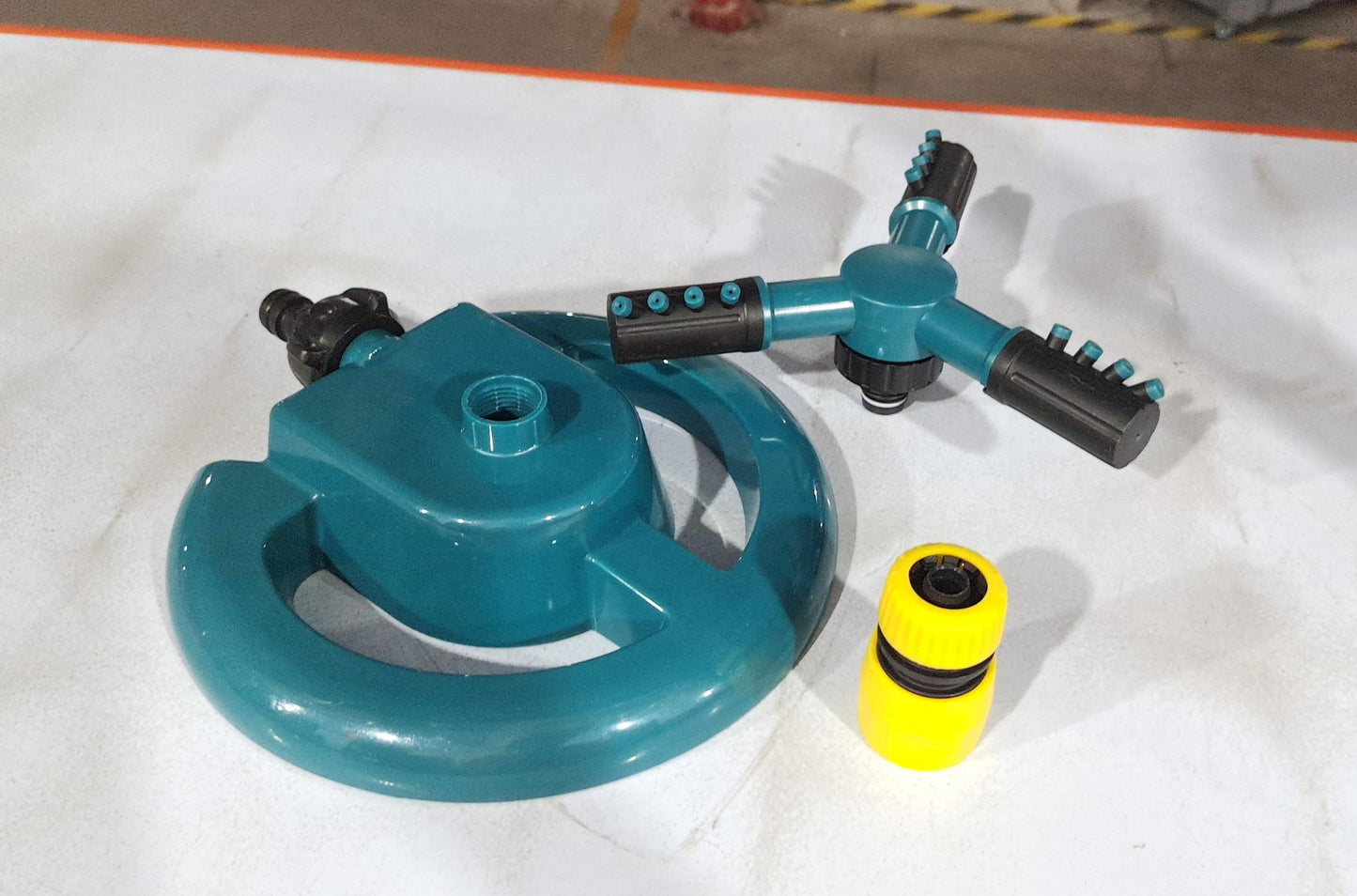 360° Rotating Garden Sprinkler